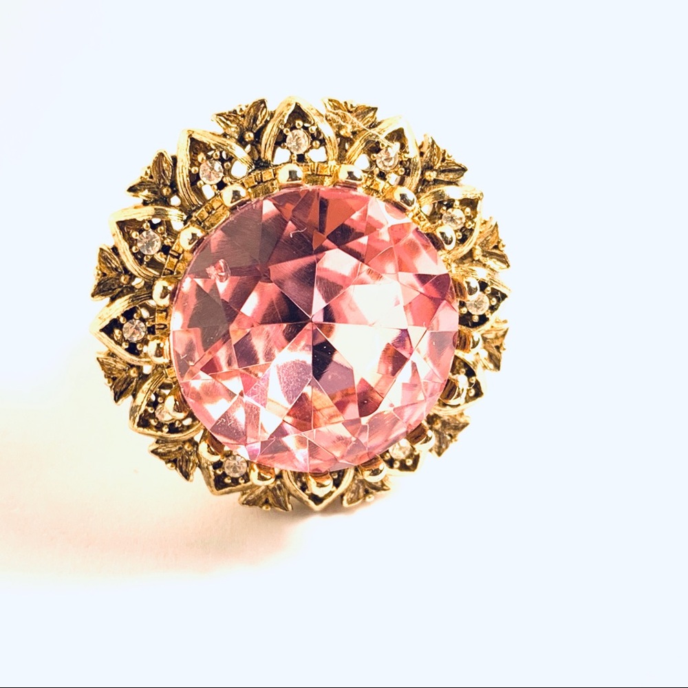Betsey Johnson - XL pink cocktail ring